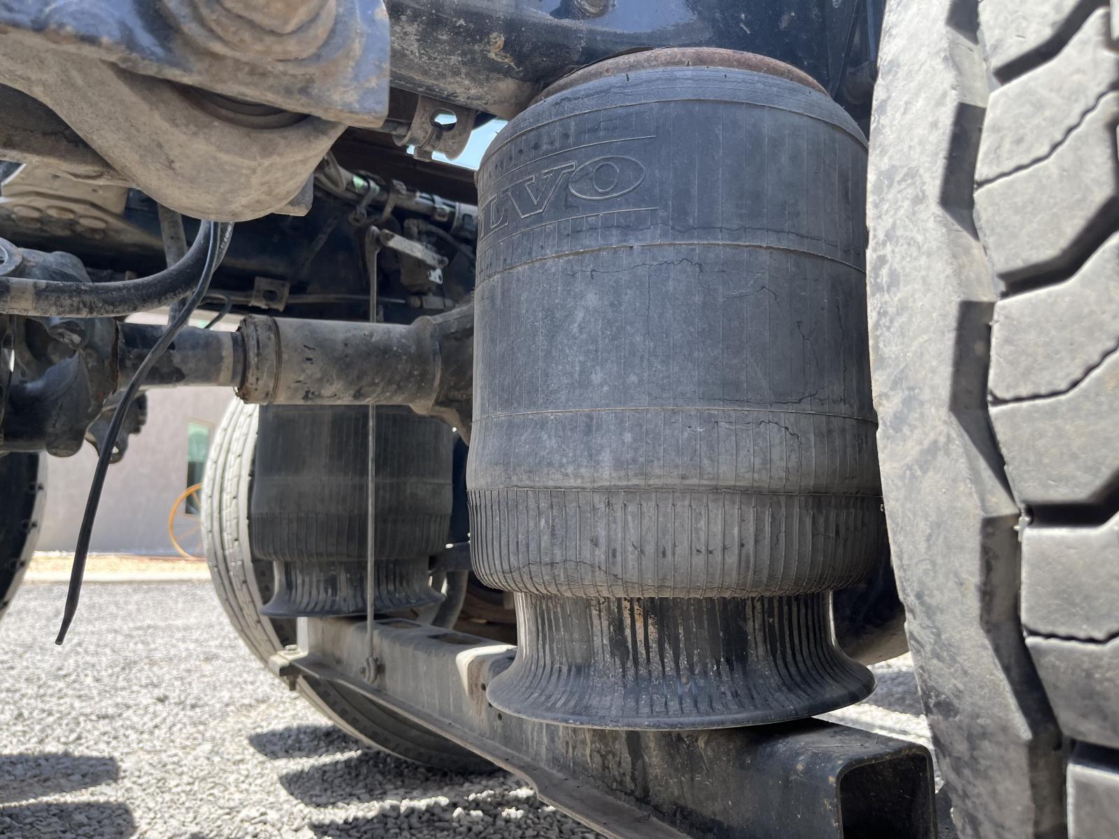 ./imagenes/INVOICE/2019/17169/VOLVO VNL64 (19).JPG